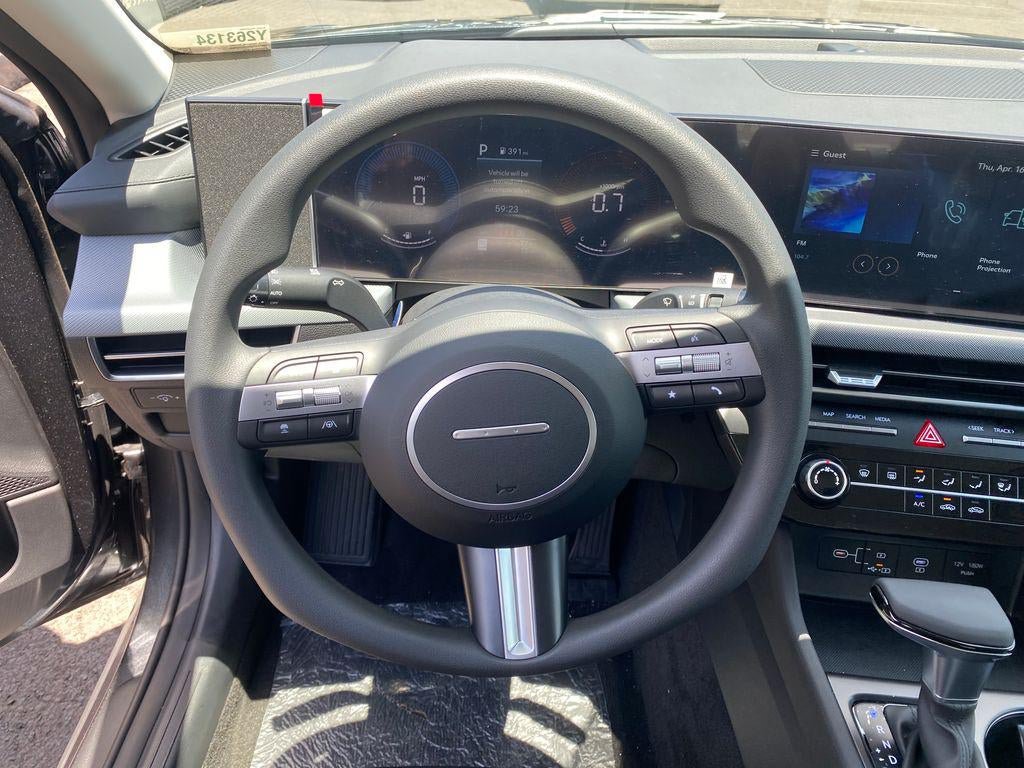 New 2026 Hyundai Sonata SE FWD image 32
