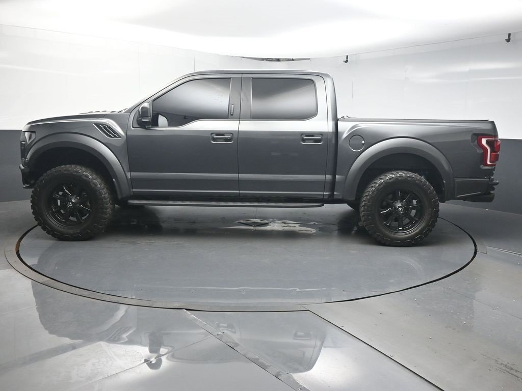 Used 2018 Ford F150 Raptor w/ Equipment Group 802A Luxury image 5