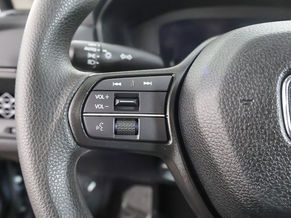 Certified 2025 Honda Accord LX image 36