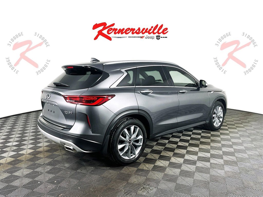 Used 2022 INFINITI QX50 Essential w/ Cargo Package image 7