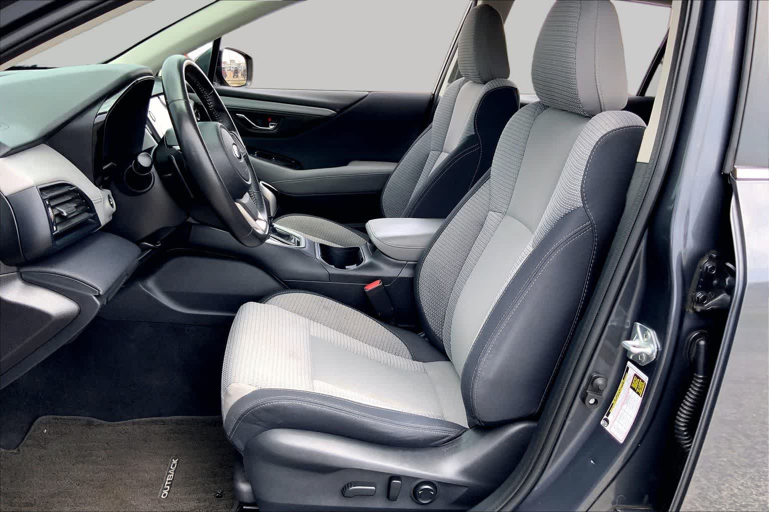 Used 2023 Subaru Outback Premium AWD/4WD image 8
