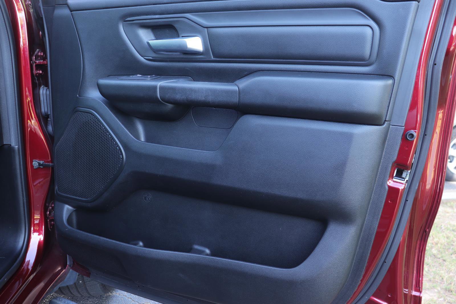 Used 2020 RAM 1500 Tradesman image 16