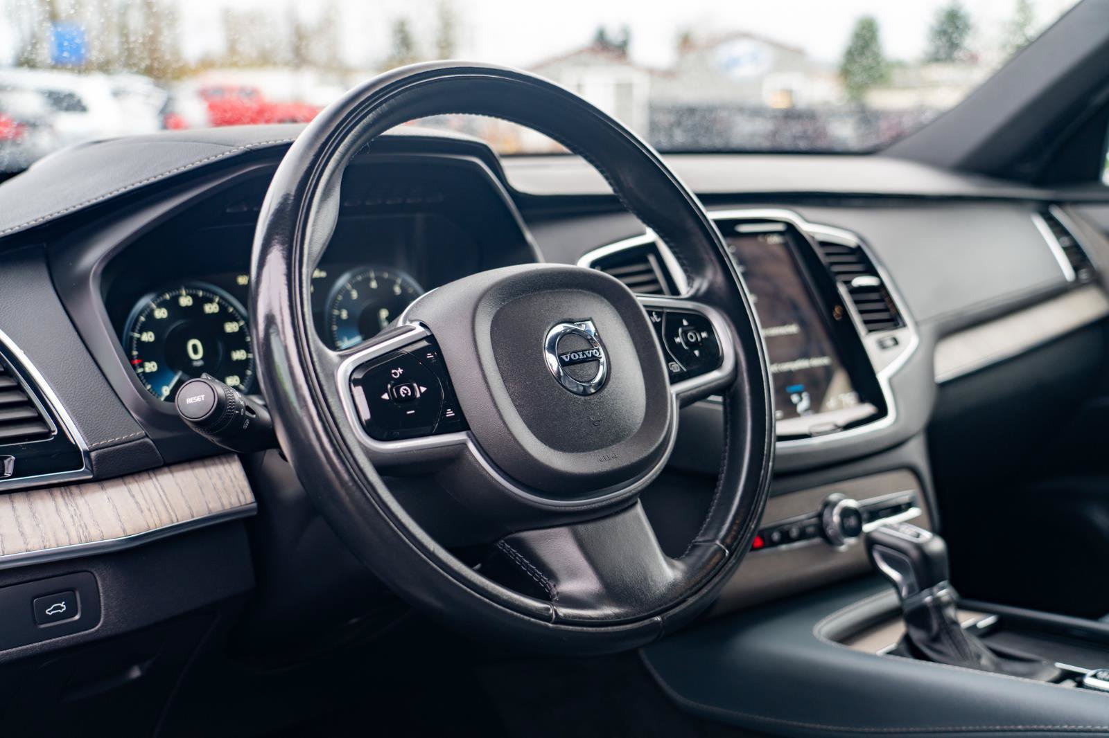 Used 2022 Volvo XC90 T6 Inscription AWD/4WD image 17