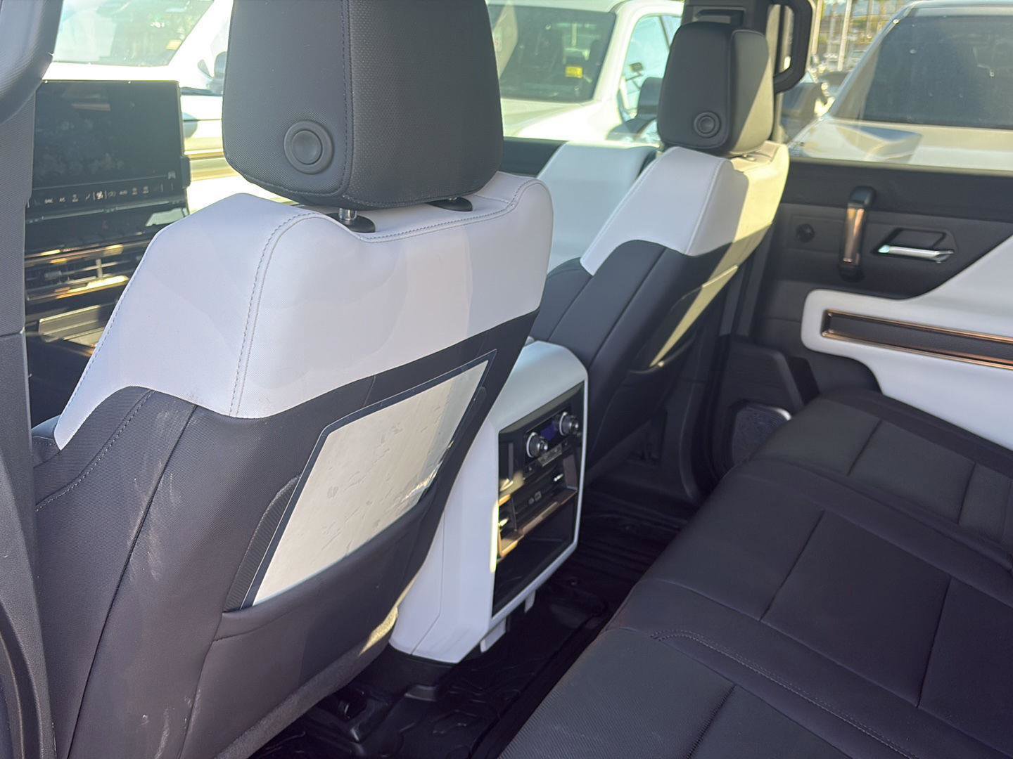 Used 2025 GMC Hummer EV 3X image 24