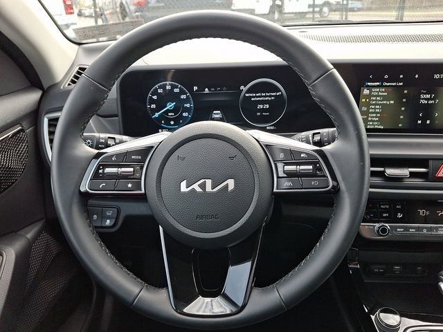 Certified 2025 Kia Seltos EX w/ EX Sunroof Package image 21