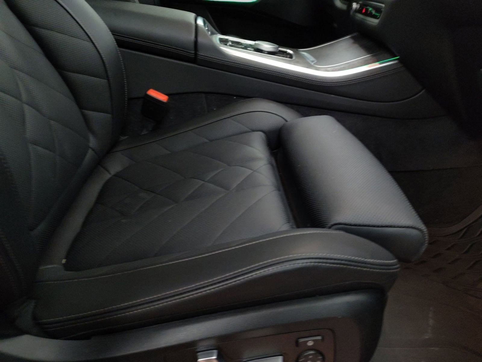 Certified 2025 BMW X5 xDrive50e image 27