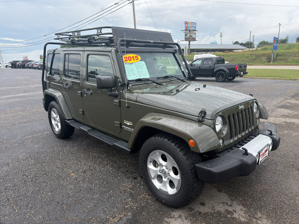 Used 2015 Jeep Wrangler Unlimited Sahara w/ Max Tow Package AWD/4WD image 8