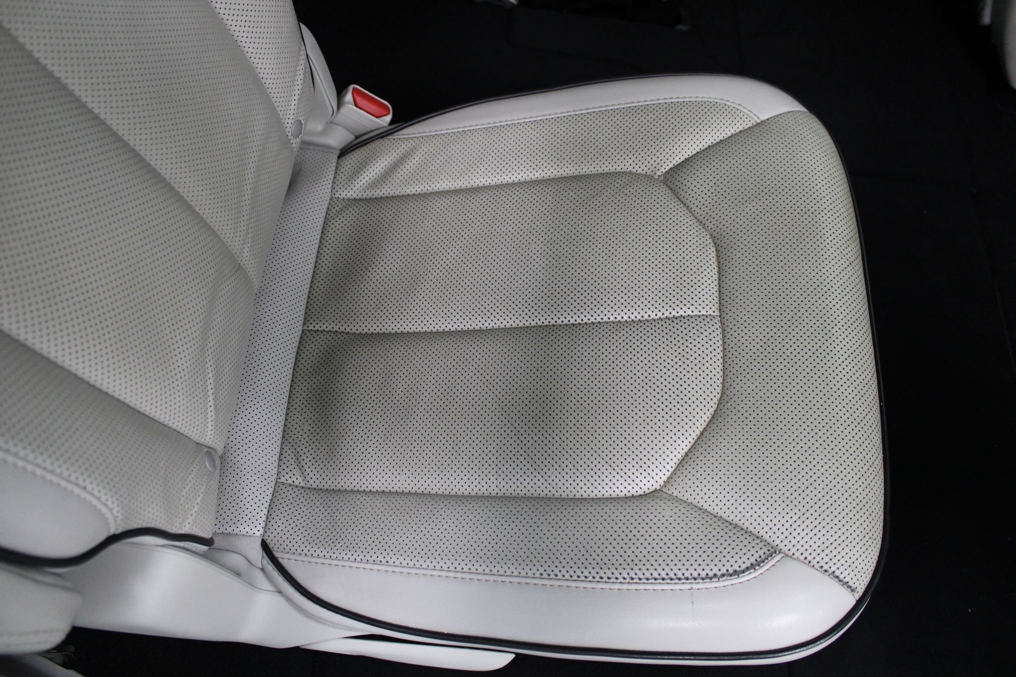 Used 2021 Chrysler Pacifica Limited w/ Premium & Safety Sphere Group AWD/4WD image 25