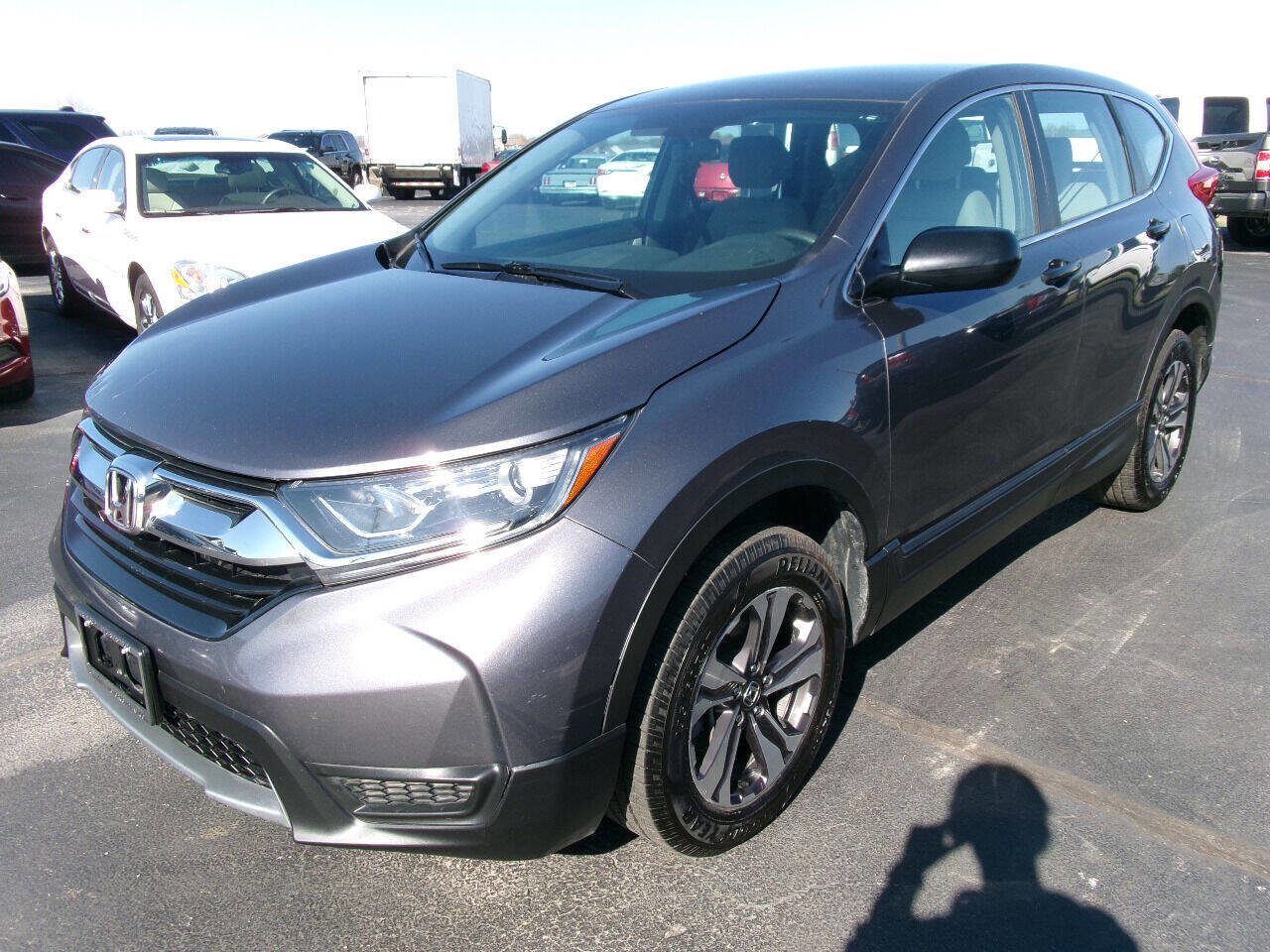Used 2017 Honda CR-V LX image 2