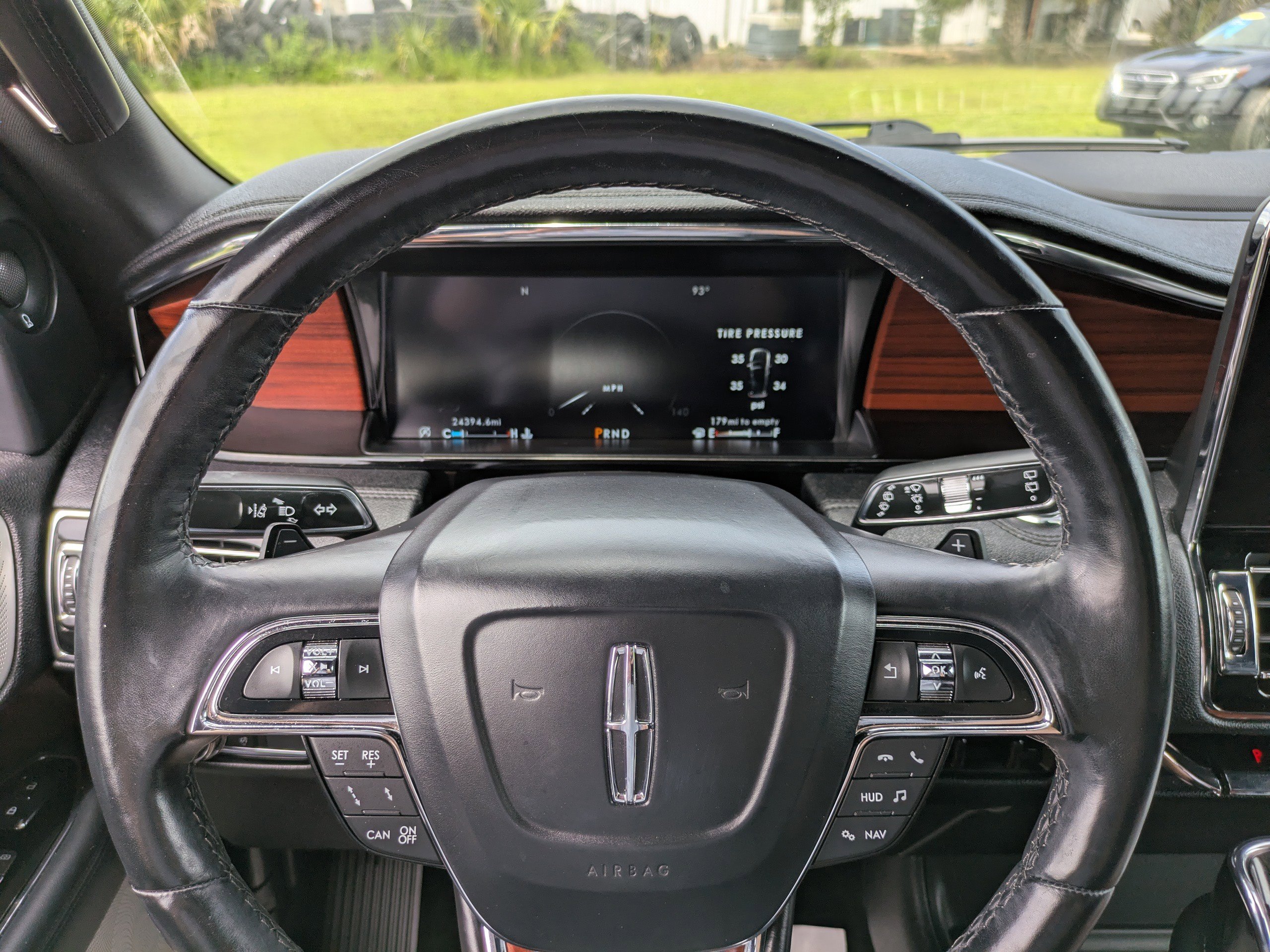 Used 2021 Lincoln Navigator Reserve w/ Luxury Package image 24