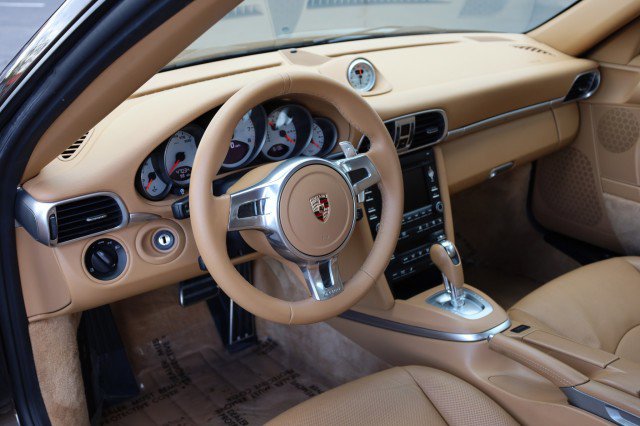 Used 2011 Porsche 911 Carrera 4S image 25