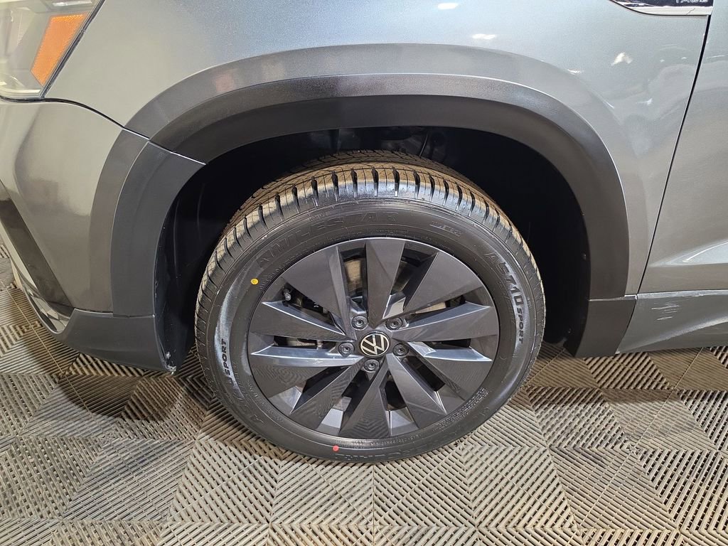 Used 2022 Volkswagen Taos S FWD image 18