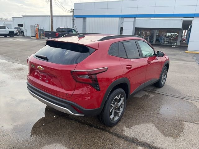 New 2026 Chevrolet Trax LT w/ Driver Confidence Package FWD image 6