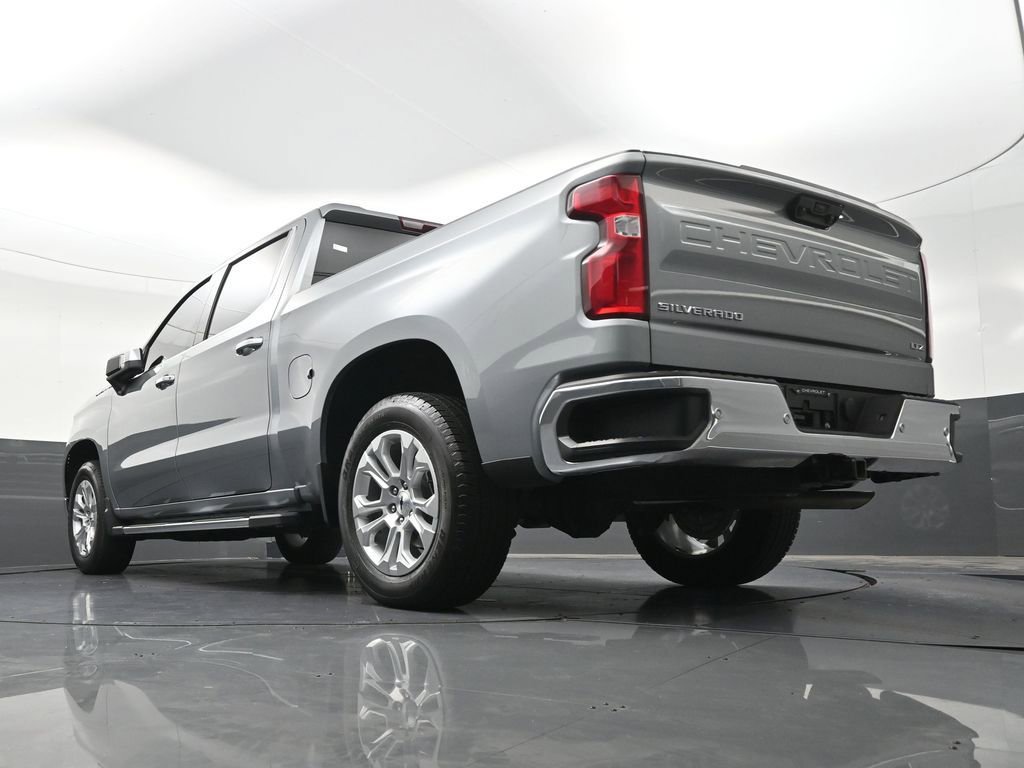 Used 2025 Chevrolet Silverado 1500 LTZ RWD image 29