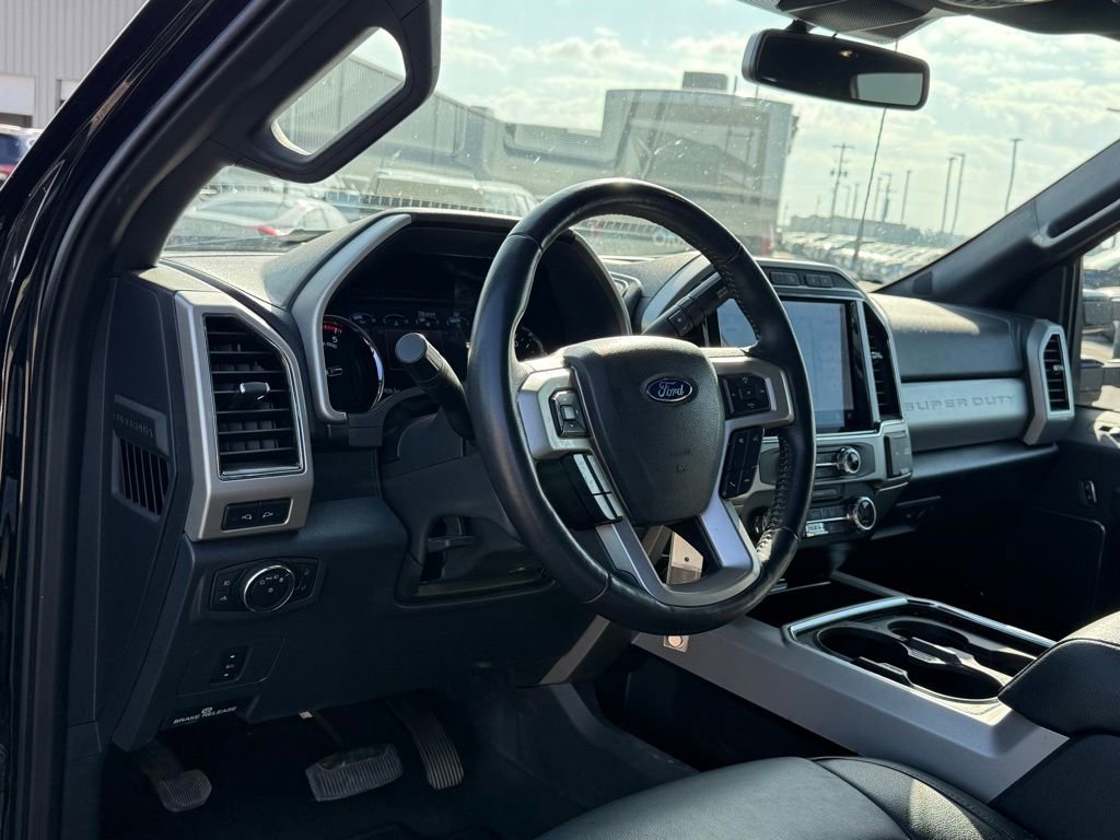 Used 2022 Ford F250 Lariat w/ Tremor Off-Road Package image 4