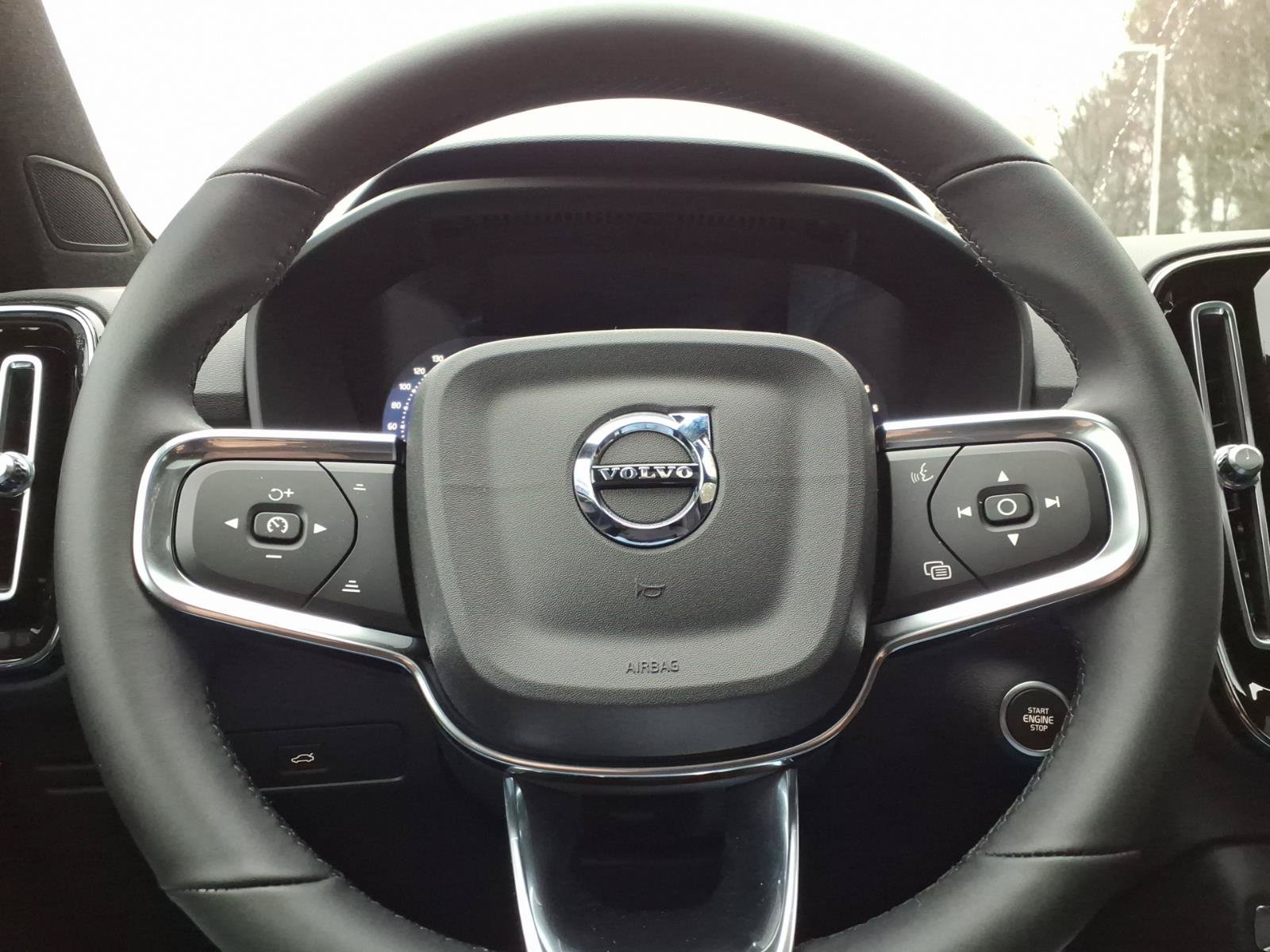 New 2026 Volvo XC40 B5 Ultra w/ Protection Package Premier AWD/4WD image 23