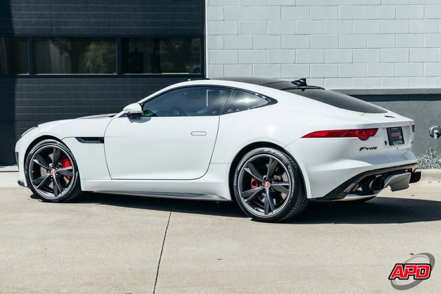 Used 2016 Jaguar F-TYPE R image 5