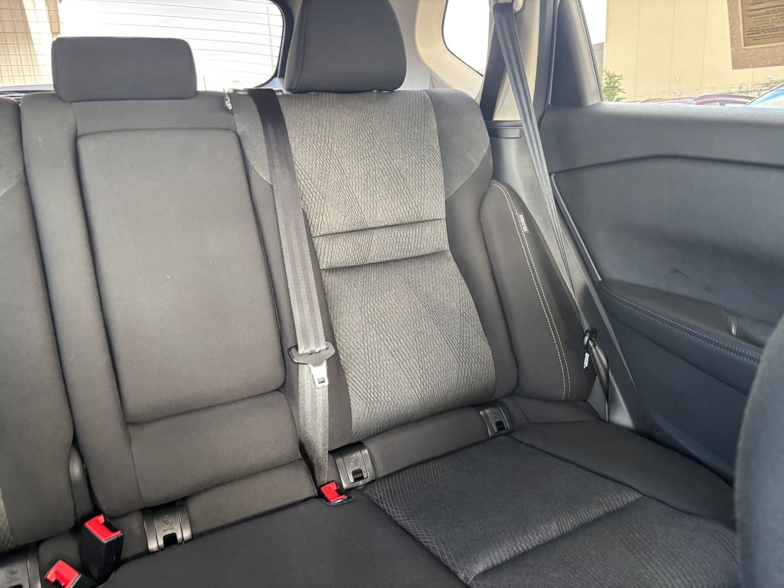 Used 2025 Nissan Rogue SV image 38