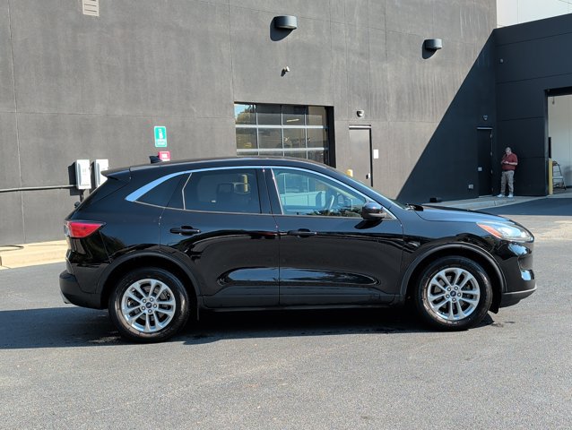 Used 2020 Ford Escape SE FWD image 4