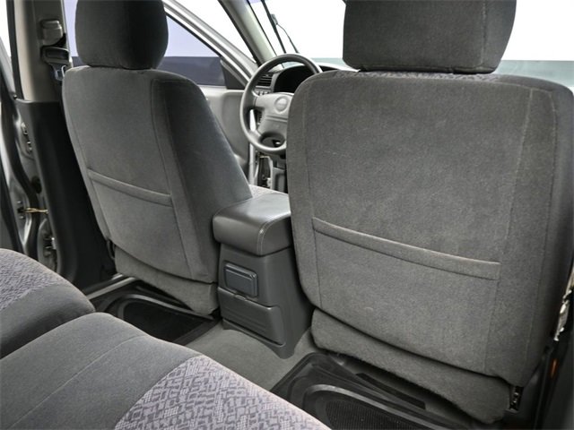 Used 2000 Isuzu Rodeo S image 24