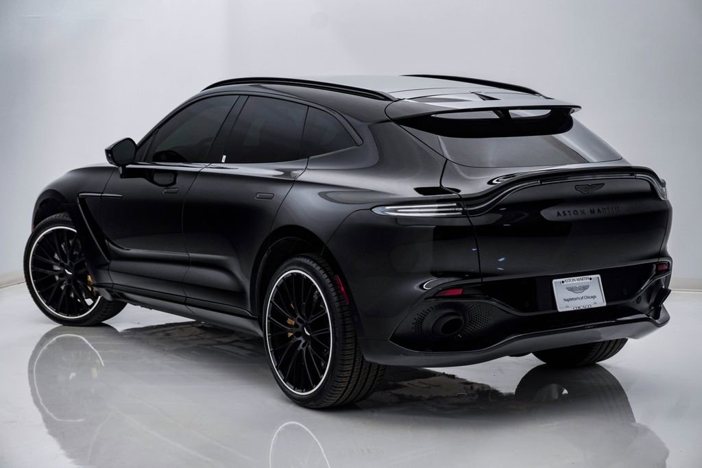 Used 2023 Aston Martin DBX AWD/4WD image 10