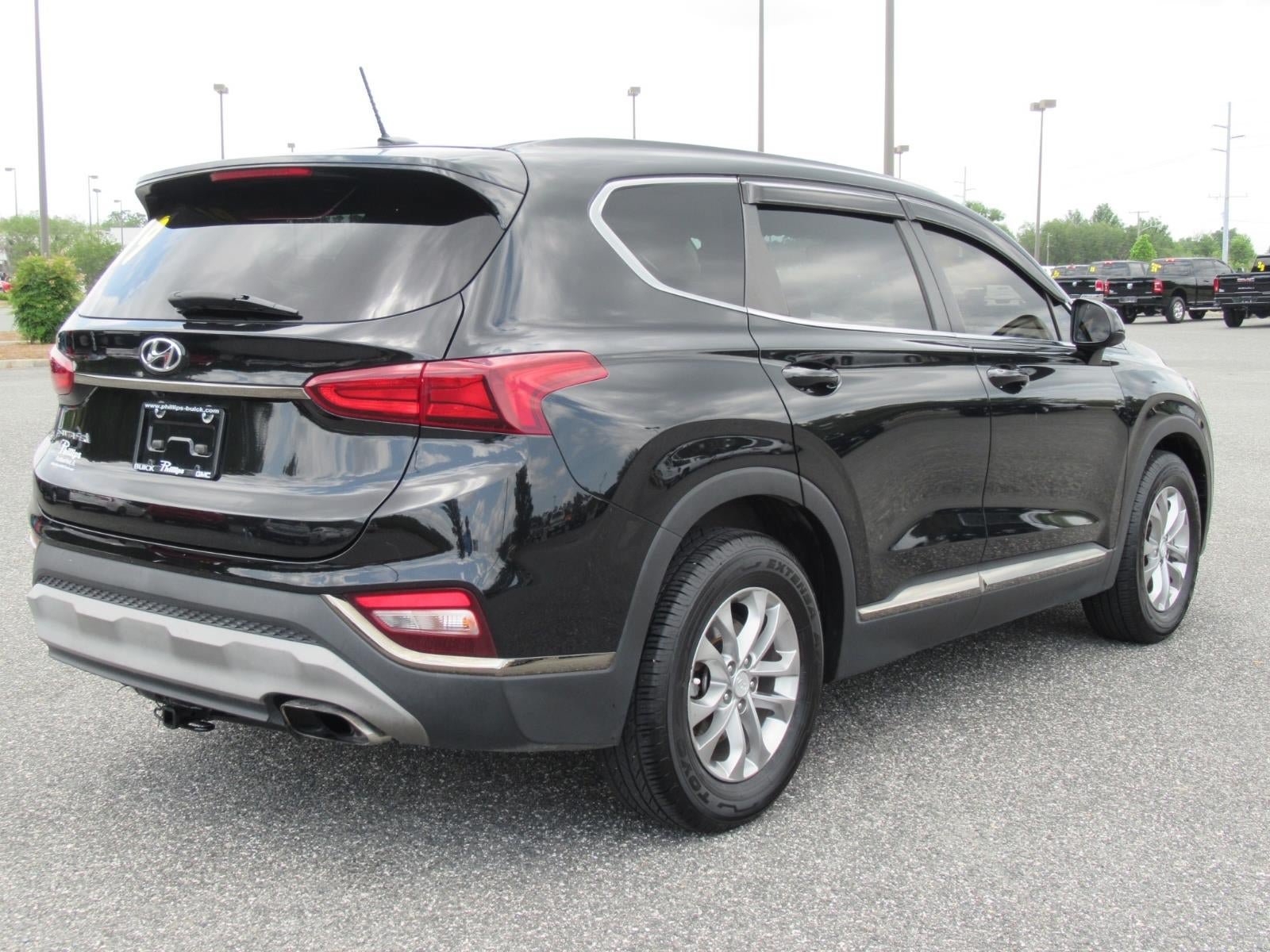 Used 2019 Hyundai Santa Fe SE FWD image 7