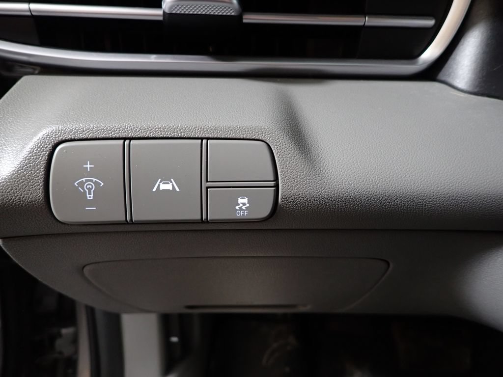 Used 2023 Hyundai Elantra SEL w/ Convenience Package FWD image 22