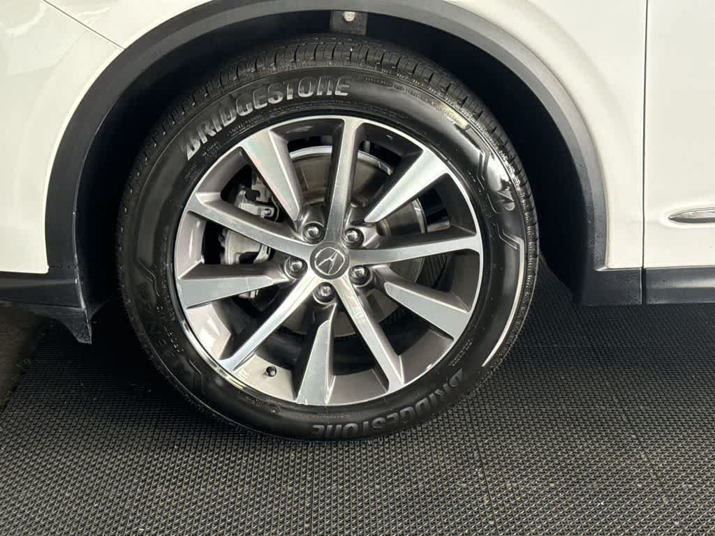 Certified 2025 Acura MDX FWD w/ Technology Package image 11