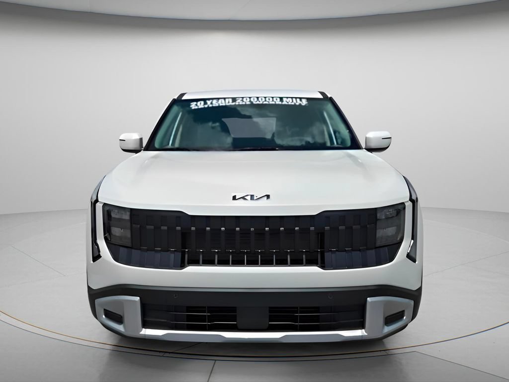 New 2027 Kia Seltos LX FWD image 3