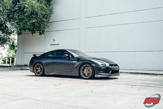 Used 2010 Nissan GT-R Premium AWD/4WD image 56