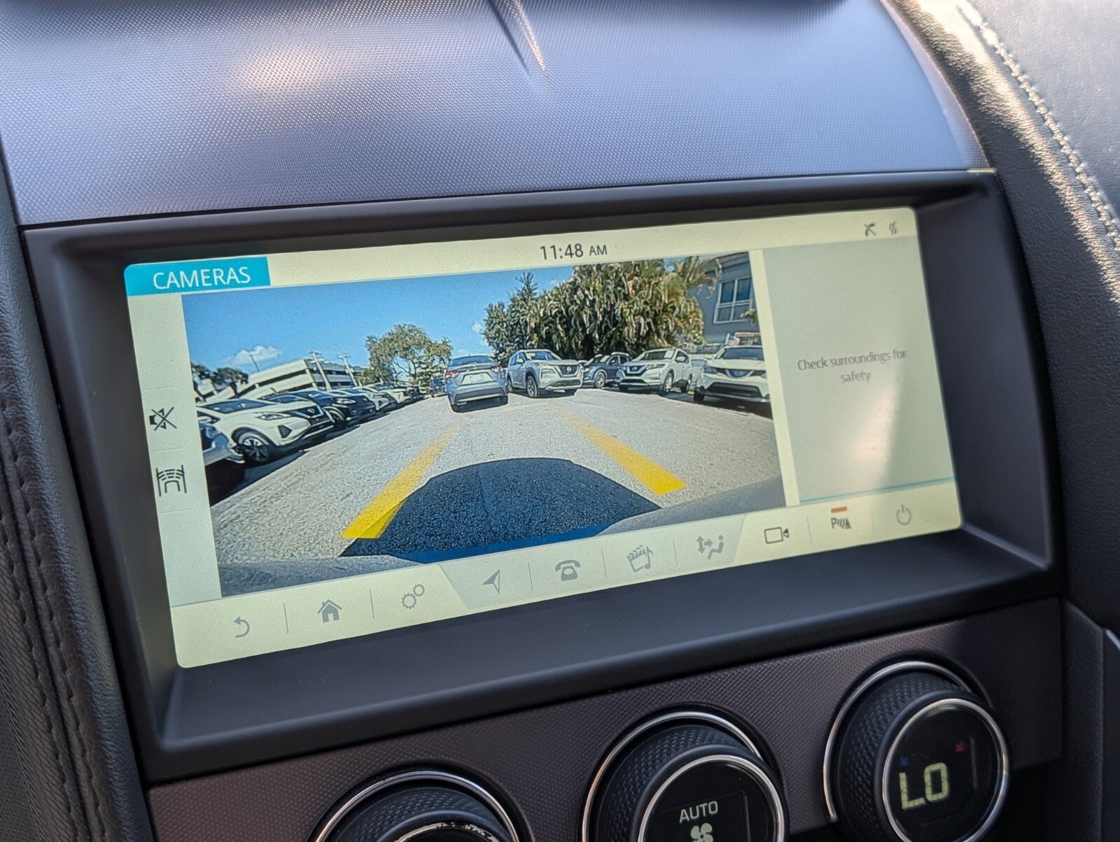 Used 2020 Jaguar F-TYPE Convertible image 25