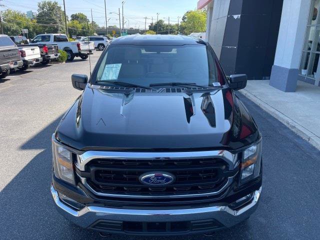 Used 2023 Ford F150 XLT image 2
