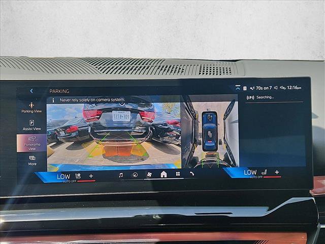 Used 2026 BMW i5 eDrive40 w/ Premium Package RWD image 14