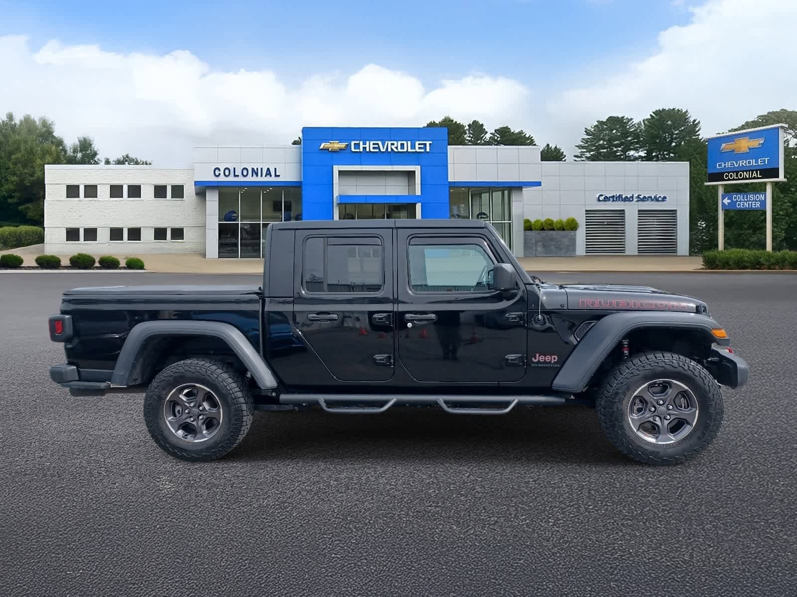 Used 2020 Jeep Gladiator Rubicon AWD/4WD image 3