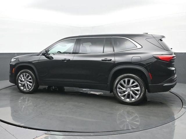 Used 2025 Buick Enclave Preferred w/ Power Package FWD image 3