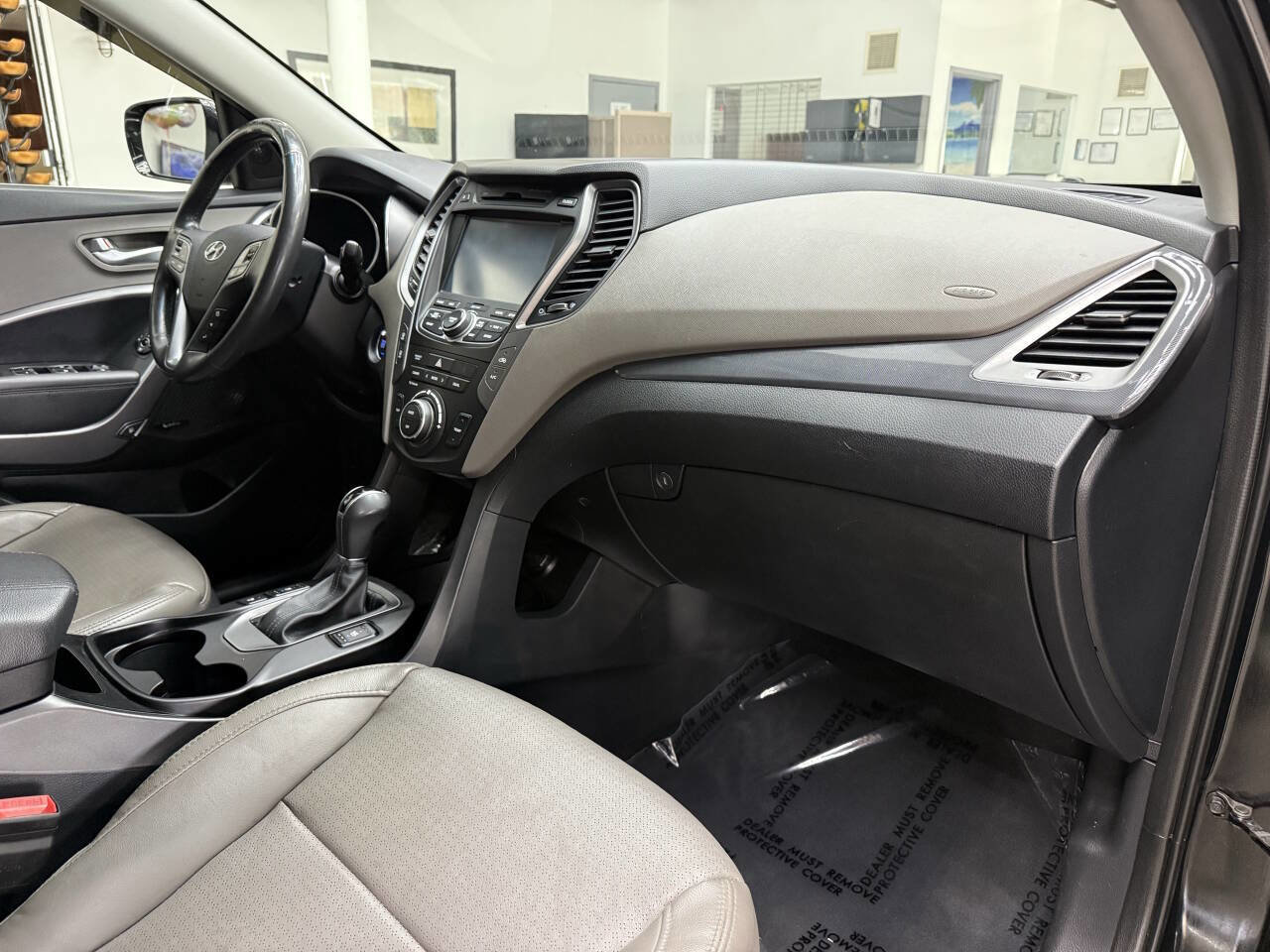 Used 2016 Hyundai Santa Fe Sport 2.0T w/ Option Group 05 AWD/4WD image 18