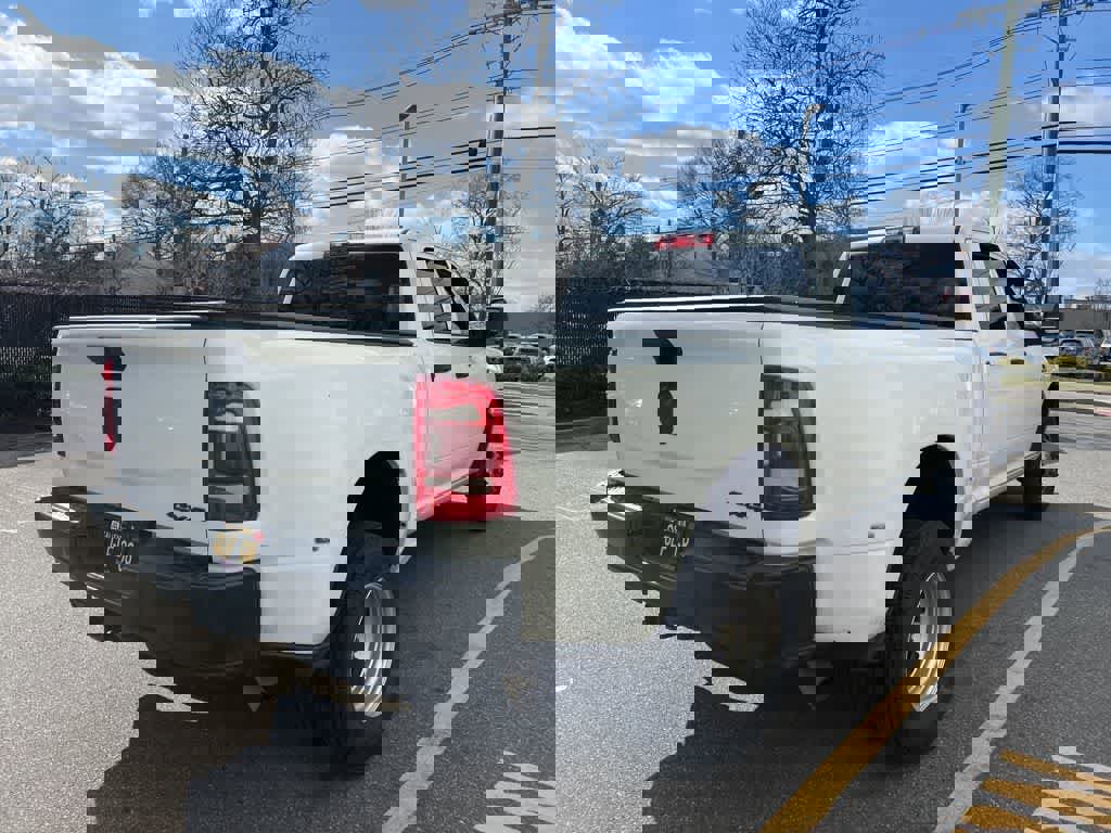 Used 2023 RAM 3500 Tradesman image 38