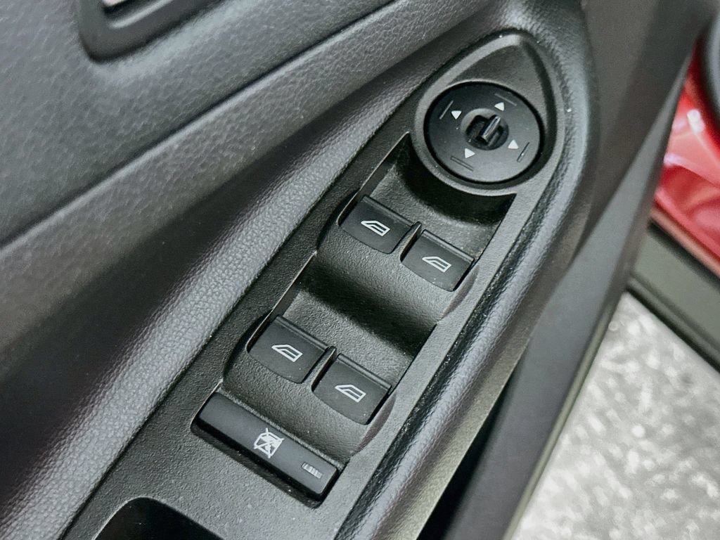 Used 2017 Ford Escape SE AWD/4WD image 20
