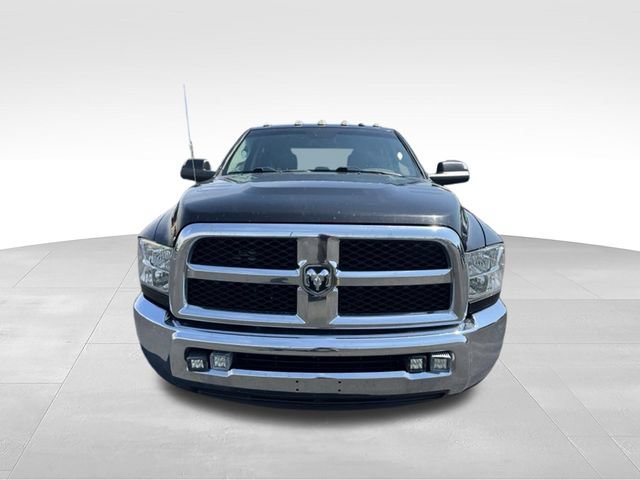 Used 2018 RAM 2500 Tradesman w/ Chrome Appearance Group AWD/4WD image 2