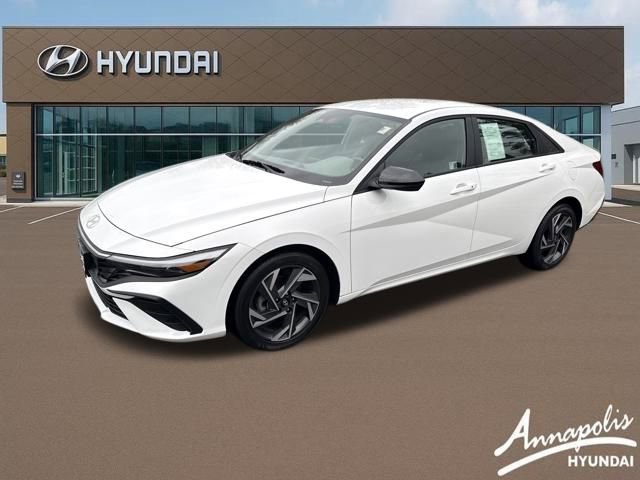 Certified 2025 Hyundai Elantra Sport