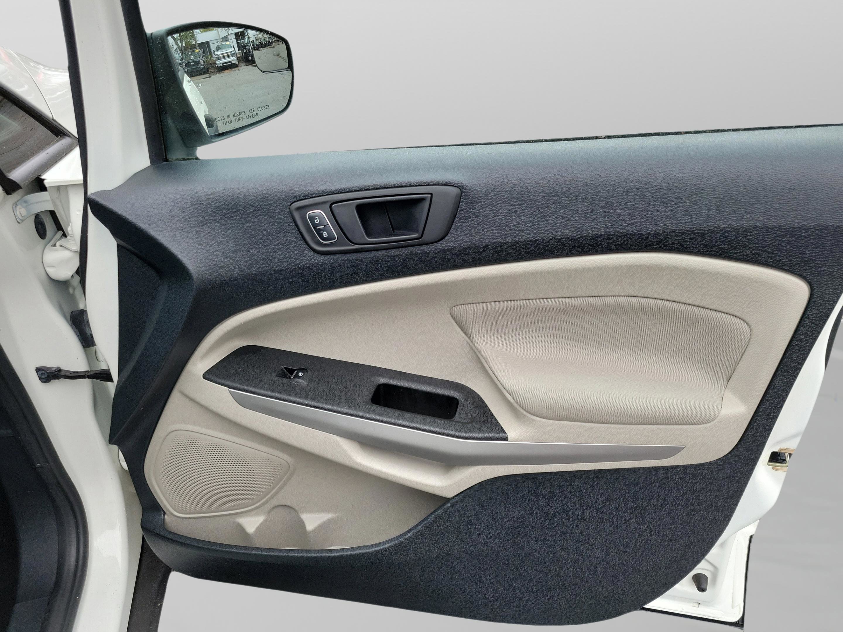 Used 2018 Ford EcoSport S image 28