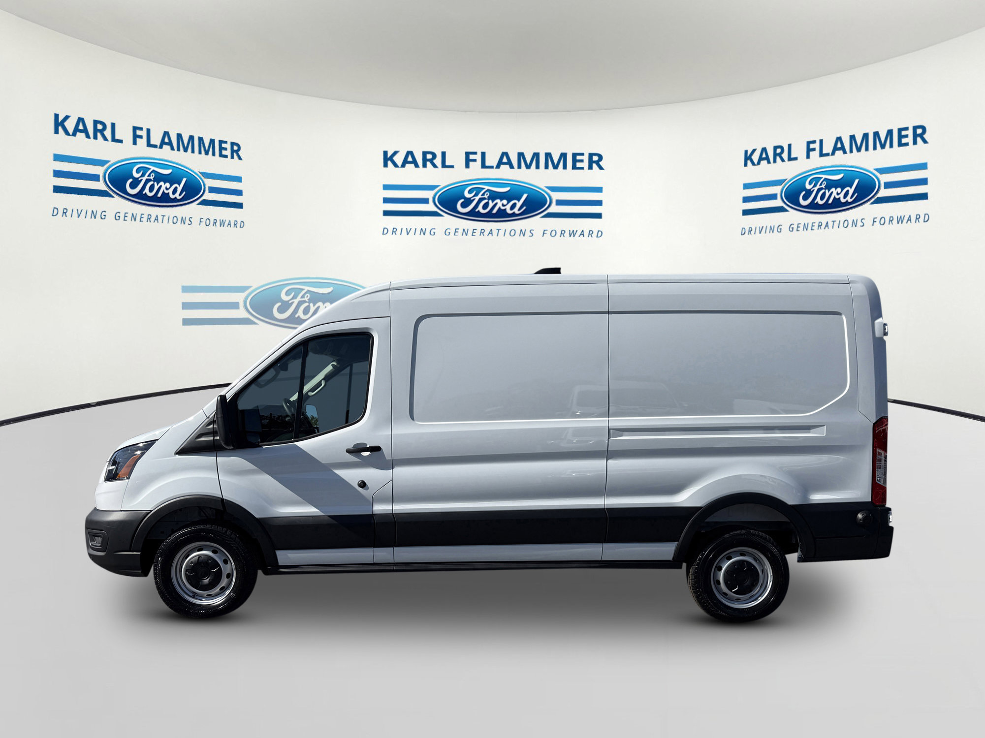 New 2027 Ford Transit 250 Low Roof w/ Load Area Protection Package RWD image 5