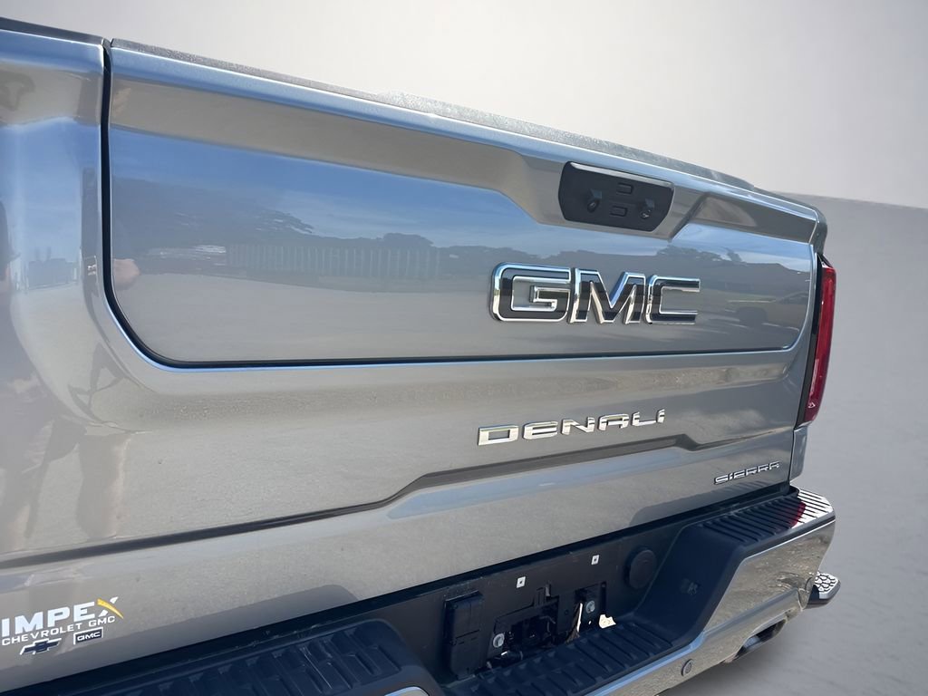Used 2025 GMC Sierra 1500 Denali Ultimate AWD/4WD image 36