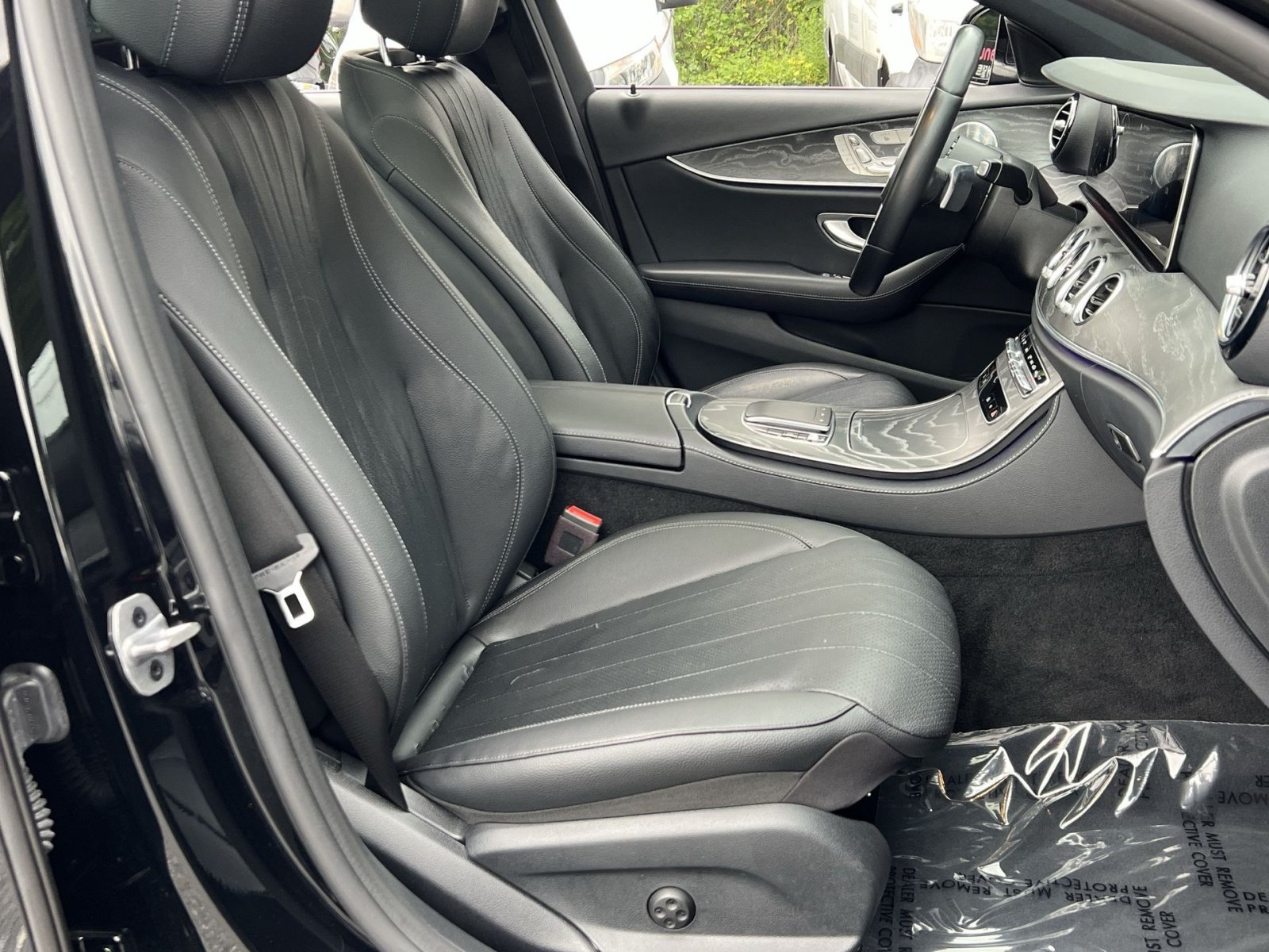 Used 2021 Mercedes-Benz E 350 4MATIC Sedan image 33