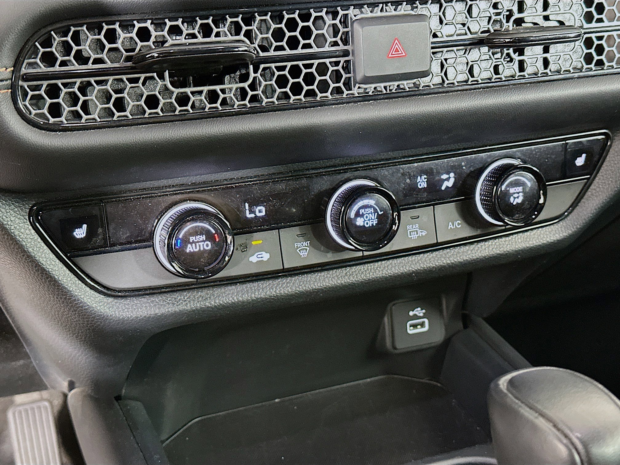 Used 2025 Honda HR-V Sport image 23