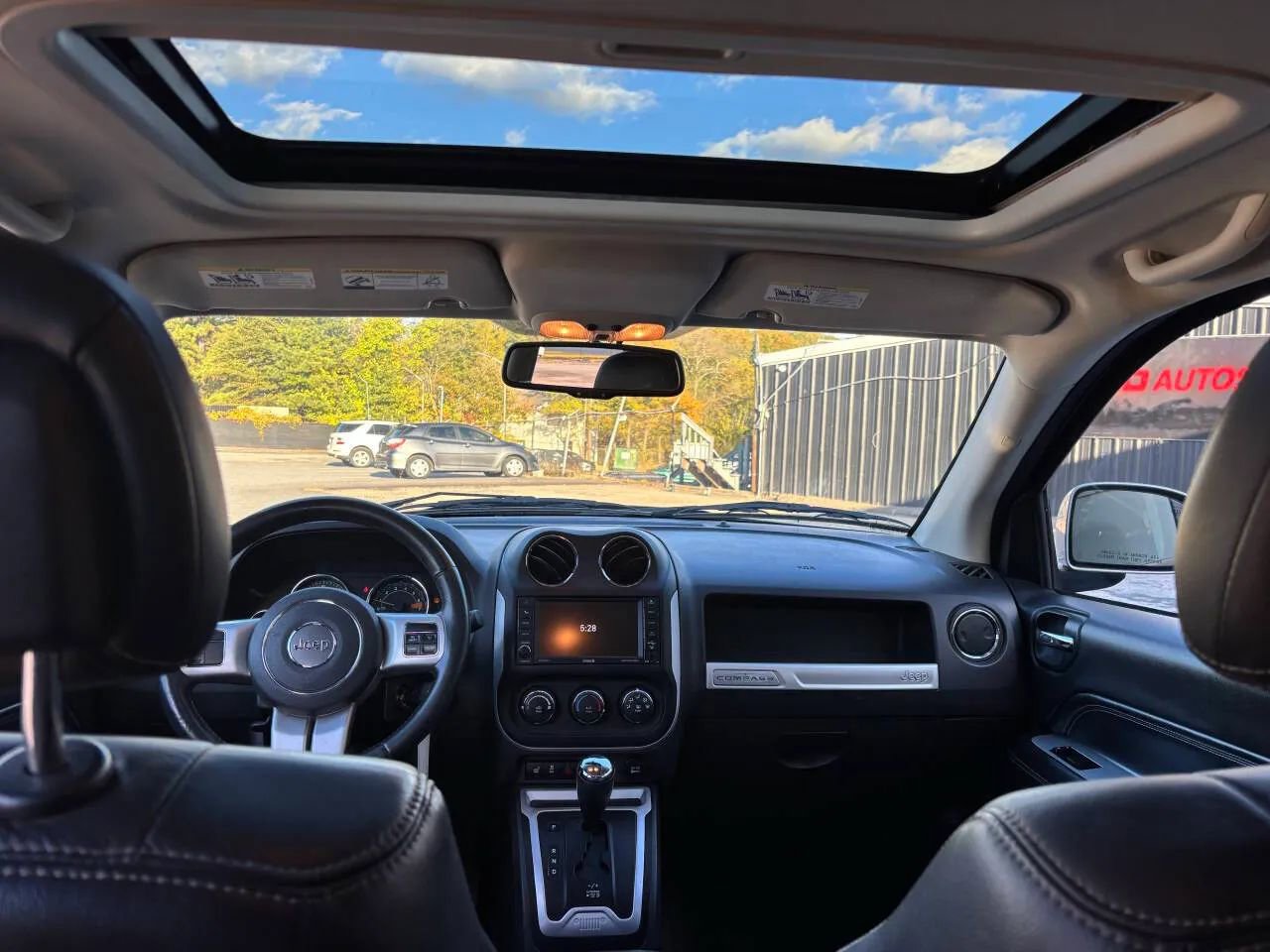 Used 2016 Jeep Compass High Altitude image 18