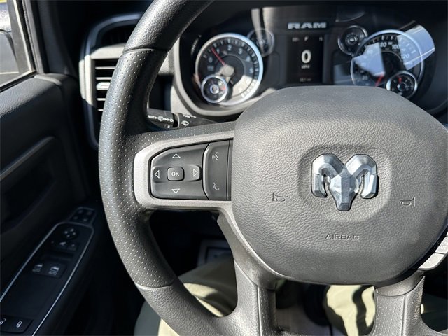 Used 2024 RAM 2500 Tradesman w/ Chrome Appearance Group image 21