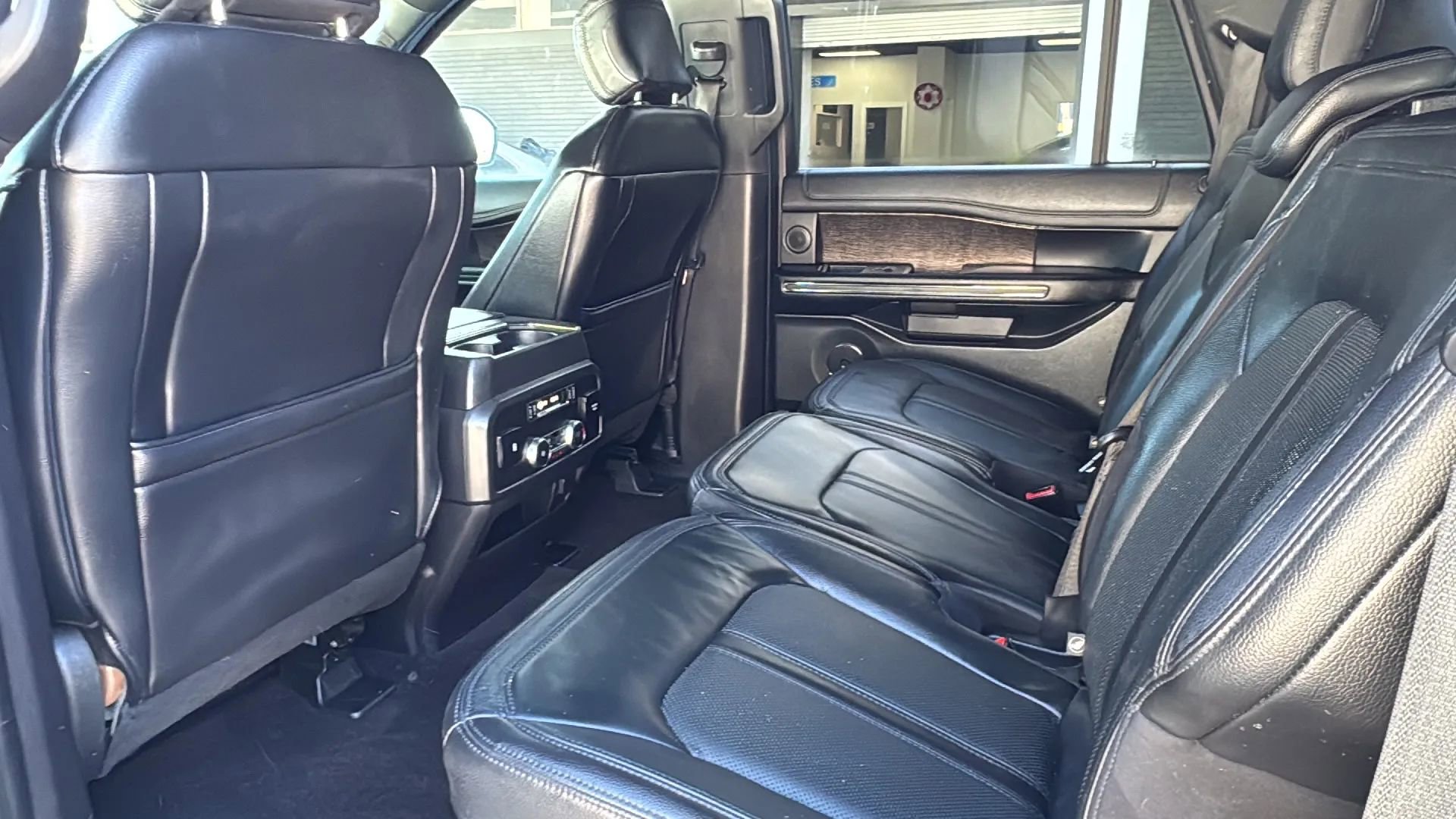 Used 2019 Ford Expedition Max Limited AWD/4WD image 26