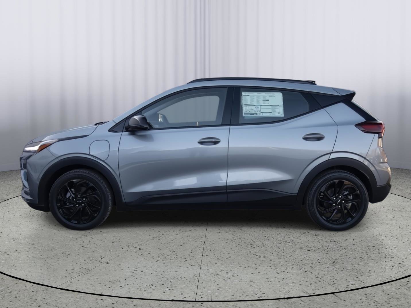 New 2027 Chevrolet Bolt RS w/ Technology Package FWD image 4