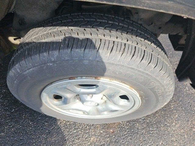 Used 2010 Toyota Tacoma 2WD Regular Cab image 19